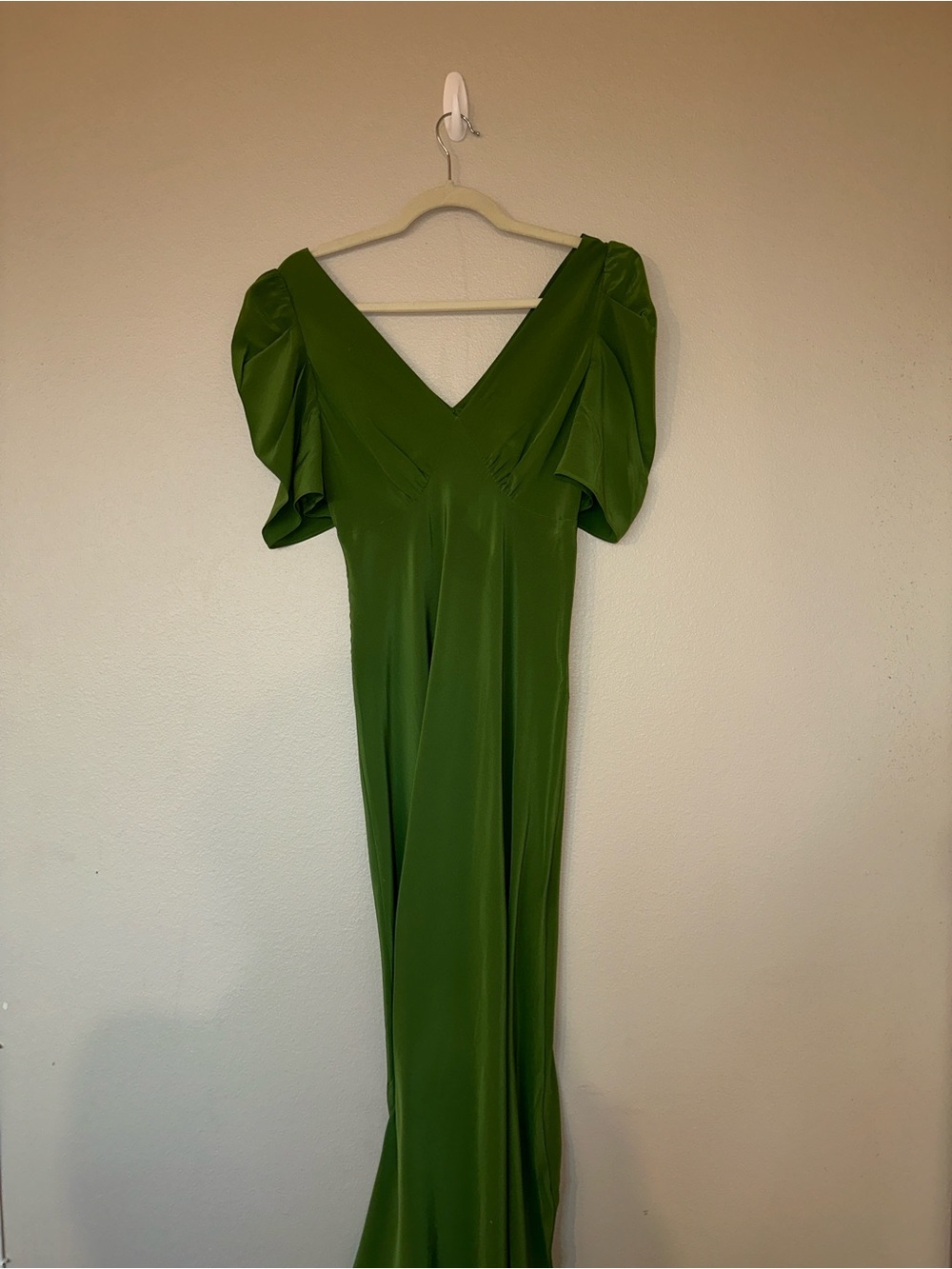 Banana Republic Olive Green V-Neck Puff Sleeve Maxi Dress